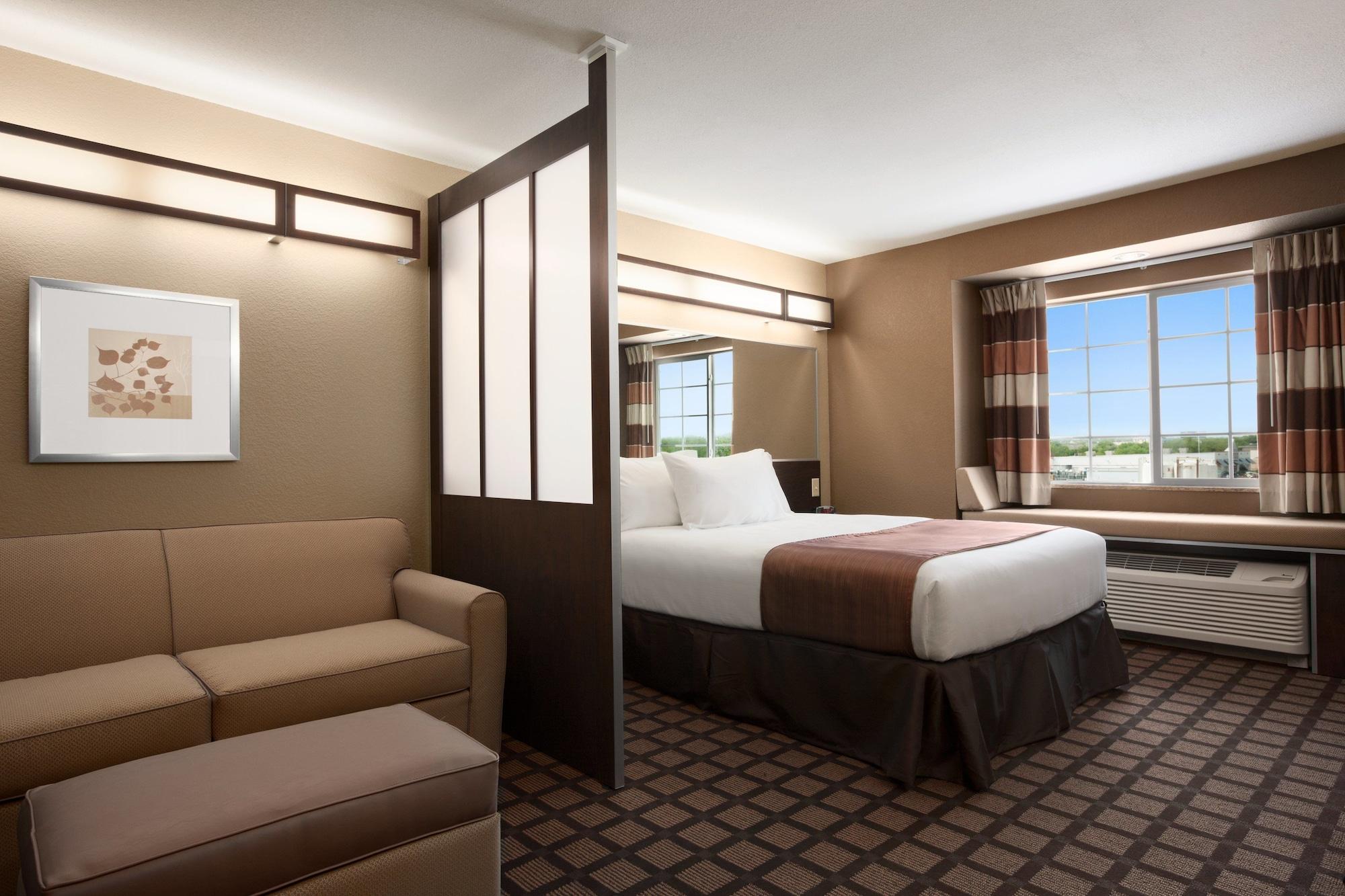 Microtel Inn & Suites Pleasanton Exterior photo