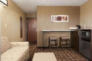 Microtel Inn & Suites Pleasanton Room photo